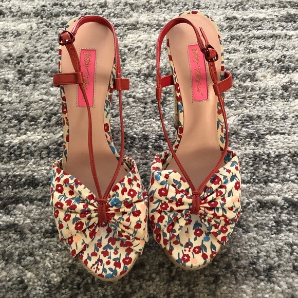 Betsey Johnson Shoes - Betsy Johnson Sandals